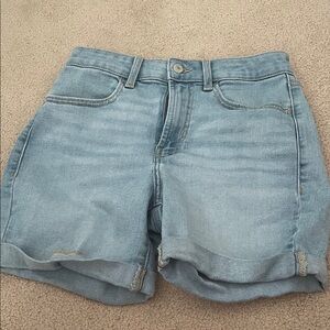 Old Navy Women's Light Blue Jean Shorts